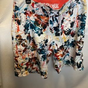 Men’s swim trunks